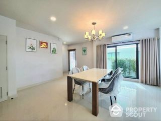 For rent and for sale 4 bed house in Bang Phli, Samut Prakan