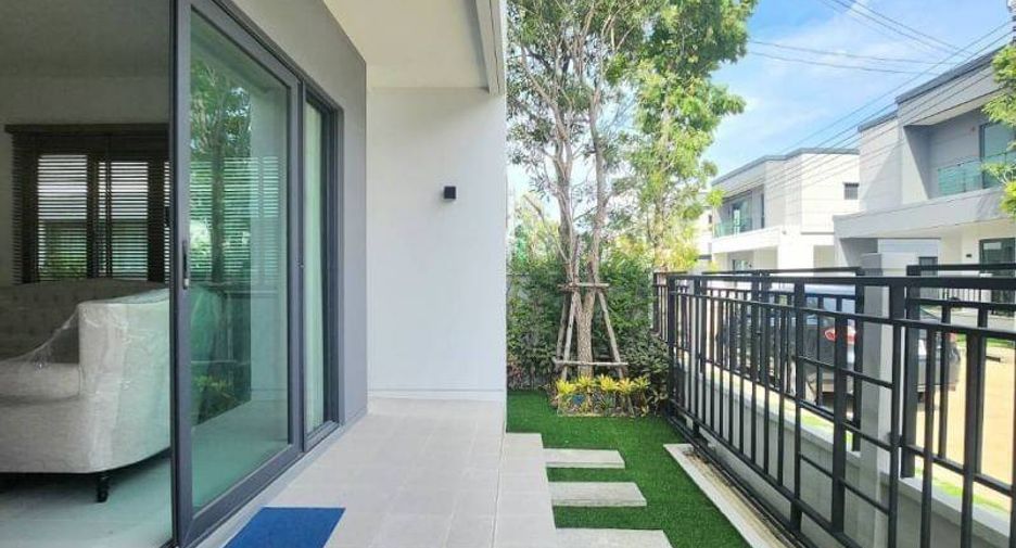 For rent and for sale 4 bed house in Bang Phli, Samut Prakan