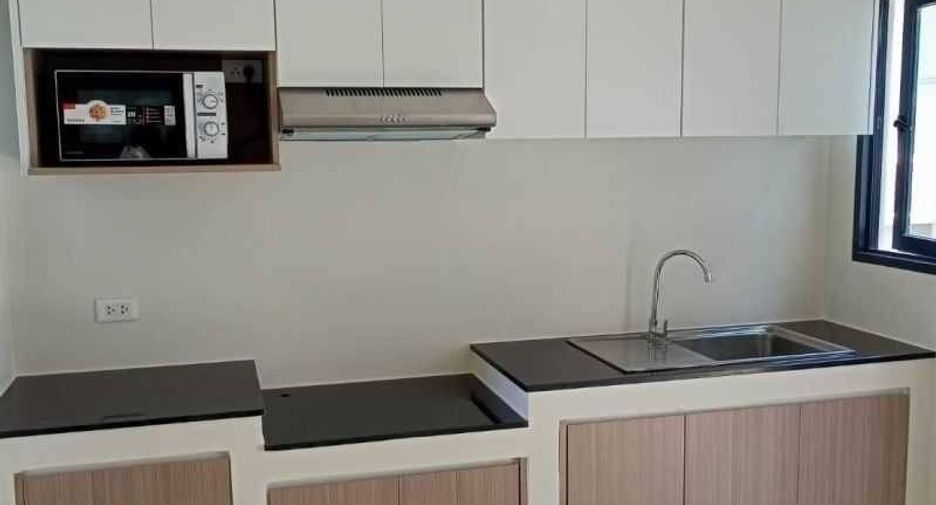 For rent and for sale 4 bed house in Bang Phli, Samut Prakan