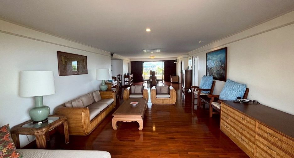 For rent 3 bed condo in Hua Hin, Prachuap Khiri Khan