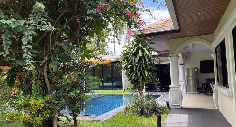 For rent and for sale 3 bedrooms house in Bang Lamung, Chonburi
