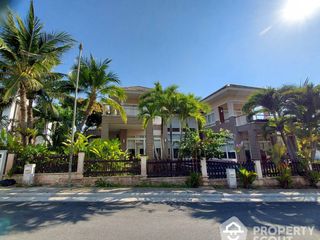 For rent and for sale 3 bed villa in Sattahip, Chonburi