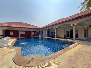 For rent and for sale 4 bed house in East Pattaya, Pattaya