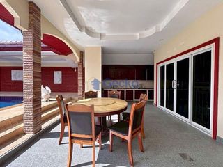 For rent and for sale 4 bed house in East Pattaya, Pattaya