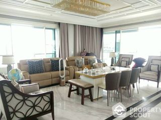 For rent 5 bed condo in Watthana, Bangkok