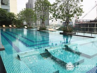 For rent 5 bed condo in Watthana, Bangkok