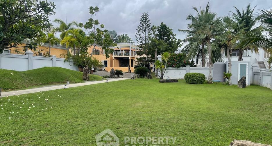 For rent and for sale 7 bed villa in Bang Lamung, Chonburi