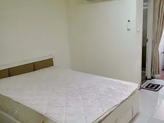 For sale studio condo in Huai Khwang, Bangkok