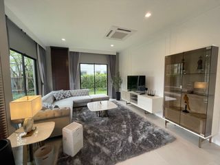 For sale 6 bed house in Lat Krabang, Bangkok