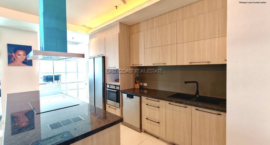 For rent 4 bedrooms condo in Sattahip, Chonburi