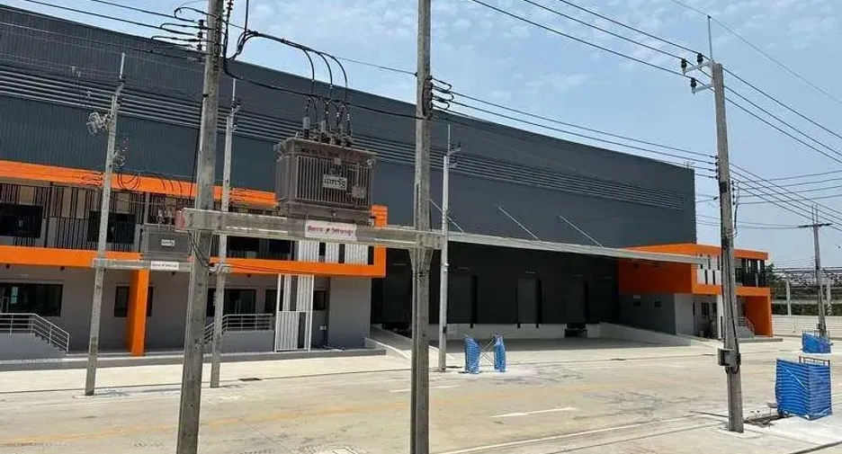 À louer entrepôt à Bang Phli, Samut Prakan