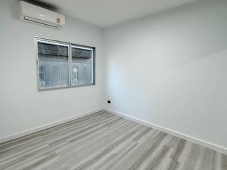 For sale 2 Beds condo in Ratchathewi, Bangkok