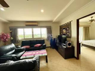For sale 2 ベッドルーム condo in Huay Yai, Pattaya