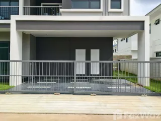 For sale 4 bed house in Thalang, Phuket