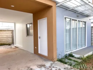 For sale 3 bed townhouse in Thalang, Phuket