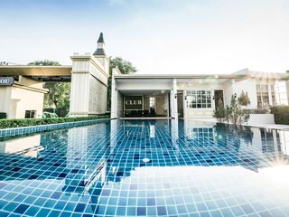 For sale 4 bed townhouse in Si Racha, Chonburi