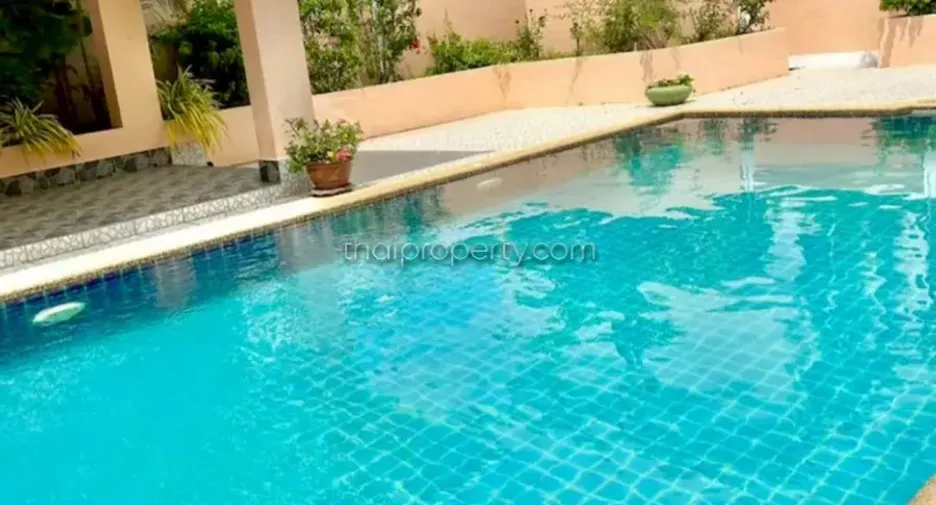 For rent 3 ベッドルーム house in Bang Saray, Pattaya