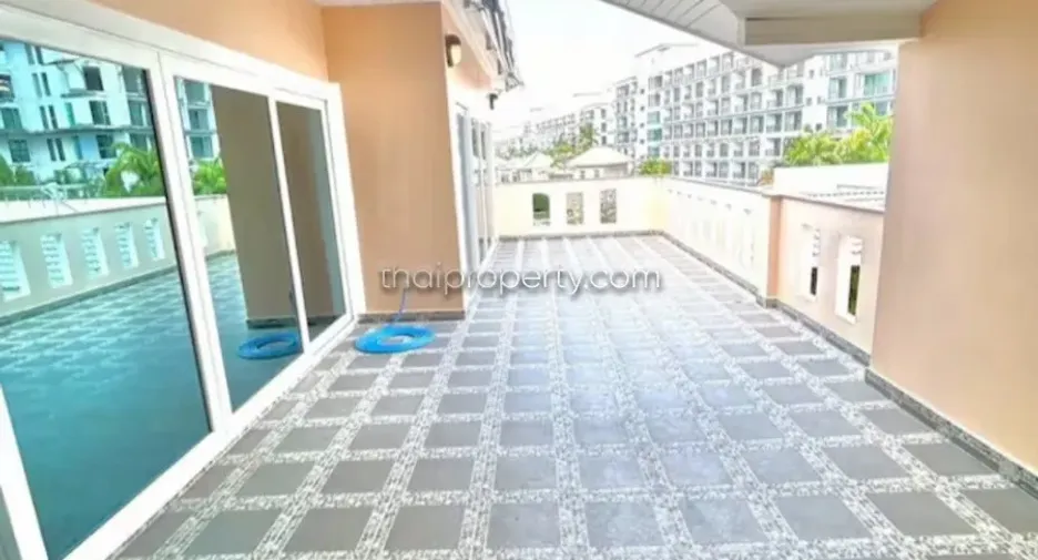 For rent 3 ベッドルーム house in Bang Saray, Pattaya