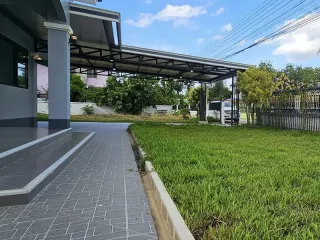 For sale 5 Beds house in Mueang Lampang, Lampang