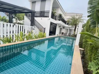 For sale 5 bed house in Mueang Rayong, Rayong