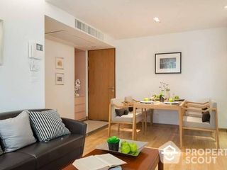 For rent そして for sale 3 Beds condo in Phra Khanong, Bangkok