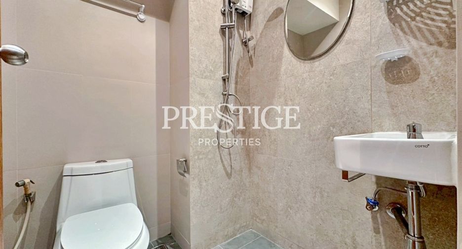 For sale 2 bedrooms condo in Pratumnak, Pattaya