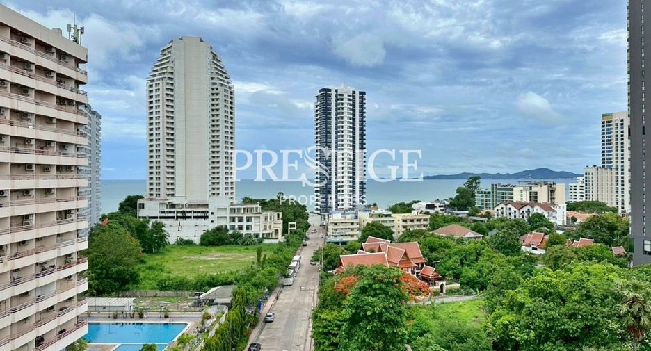 For sale 2 bedrooms condo in Pratumnak, Pattaya