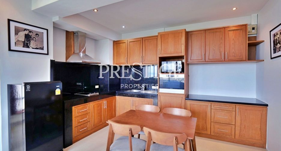 For sale 2 bedrooms condo in Pratumnak, Pattaya
