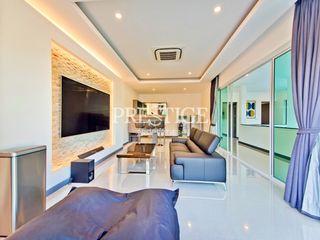 À vendre et à louer 5 chambres maison à Bang Lamung, Chonburi