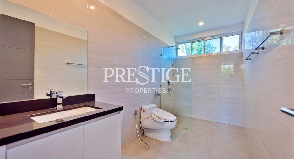 For rent and for sale 5 bedrooms house in Bang Lamung, Chonburi