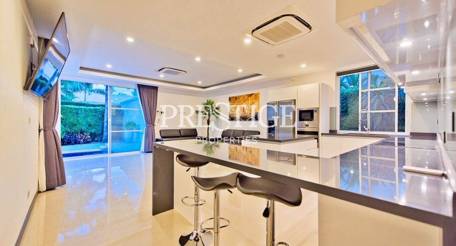 For rent and for sale 5 bedrooms house in Bang Lamung, Chonburi