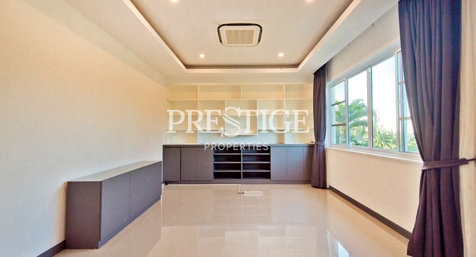 For rent and for sale 5 bedrooms house in Bang Lamung, Chonburi