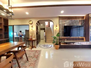 For sale 4 bed house in Lat Krabang, Bangkok