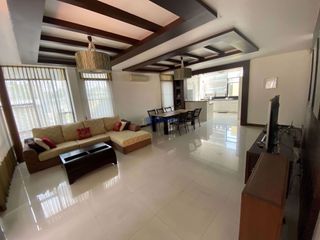 For rent and for sale 4 bed house in East Pattaya, Pattaya