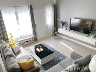 For rent 2 bed townhouse in Mueang Chiang Mai, Chiang Mai