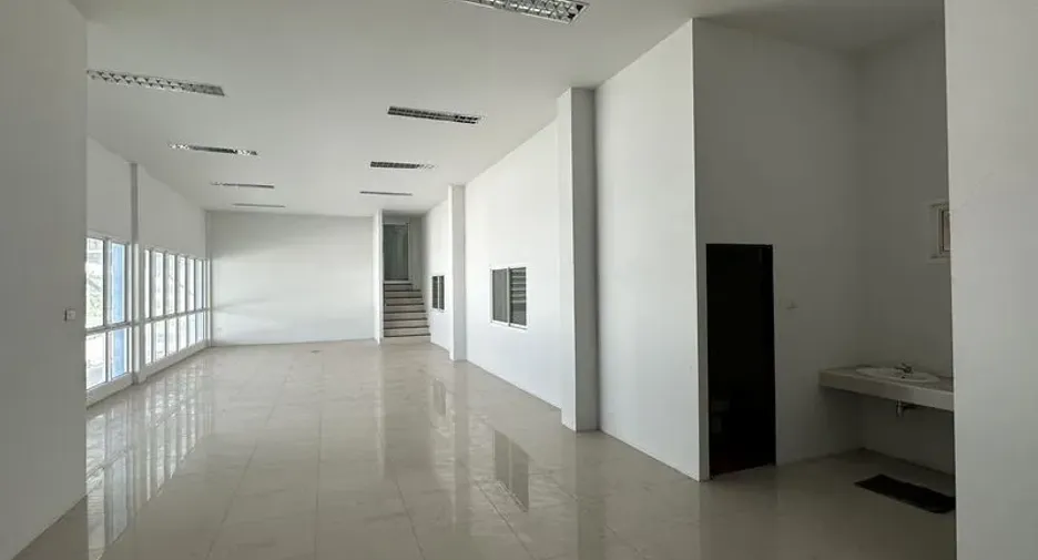 For rent warehouse in Bang Bo, Samut Prakan