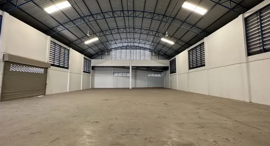 For rent warehouse in Bang Bo, Samut Prakan