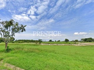 À vendre terrain à Bang Lamung, Chonburi