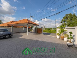 For rent 3 bed house in East Pattaya, Pattaya