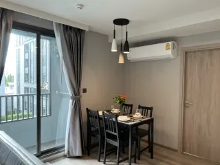 For sale 2 bed condo in Din Daeng, Bangkok