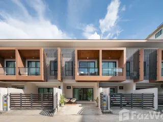 For sale 3 bed townhouse in Thalang, Phuket