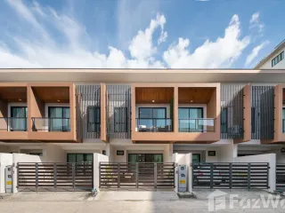For sale 3 bed townhouse in Thalang, Phuket