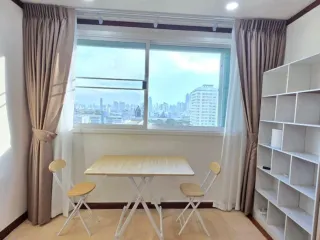 For sale スタジオ condo in Huai Khwang, Bangkok