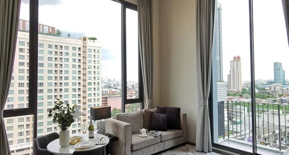 For sale 1 Beds condo in Phaya Thai, Bangkok