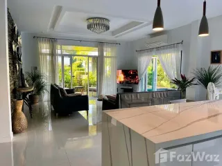 For rent 4 bed villa in San Kamphaeng, Chiang Mai