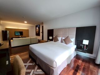 For rent studio condo in Watthana, Bangkok