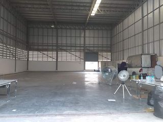 For rent warehouse in Pak Kret, Nonthaburi