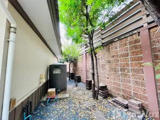 For sale 4 bed house in Sai Mai, Bangkok