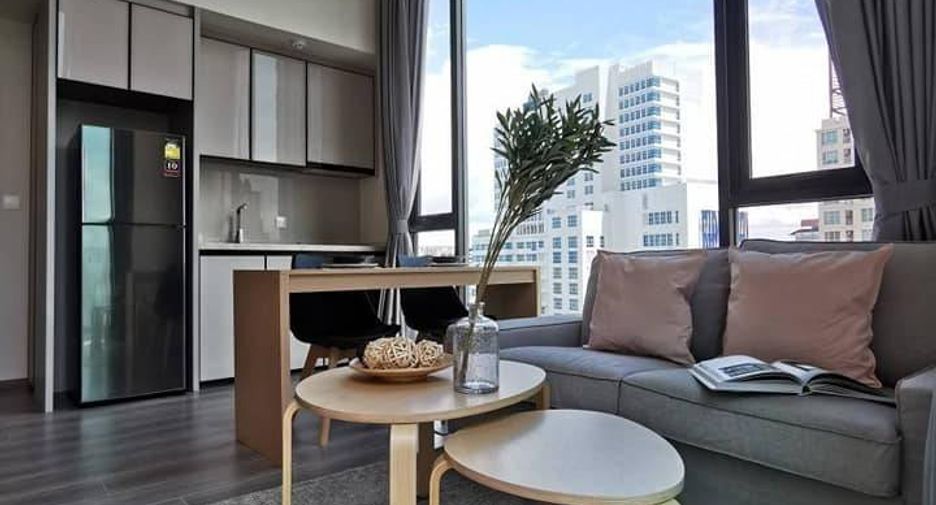 For sale 1 bed condo in Phaya Thai, Bangkok