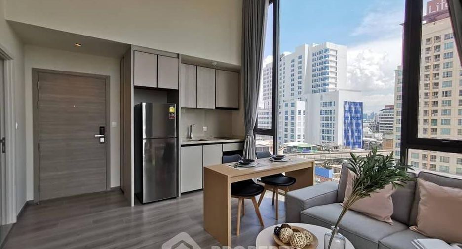 For sale 1 bed condo in Phaya Thai, Bangkok